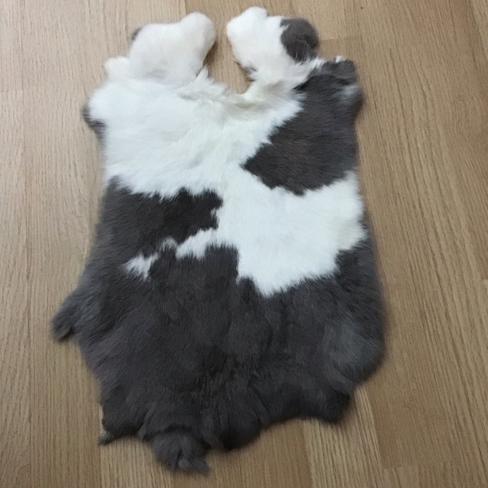 #0065 Gray White Spotted Soft Rabbit Fur Pelt Craft Supply